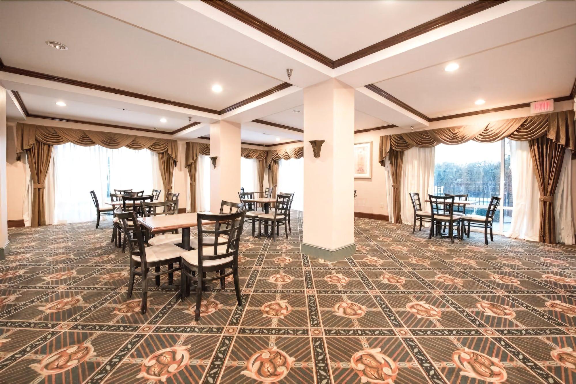 Baymont By Wyndham Montgomery South エクステリア 写真